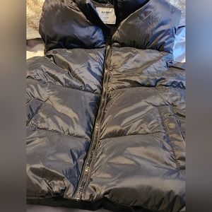 Unisex youth size XL 14-16 black Old Navy brand zip up vest. Brand new with tags
